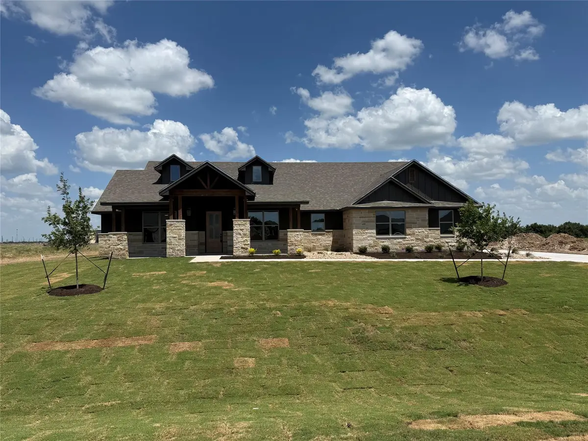11109 Golden Eagle Ave, Salado, TX 76571 - #1