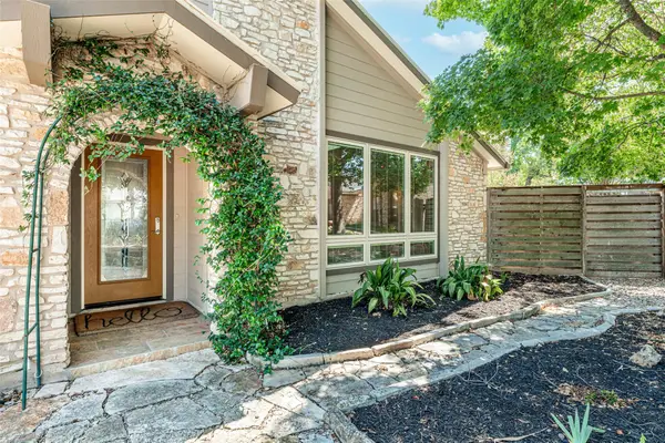 11801 Doonesbury Cv, Austin, TX 78758