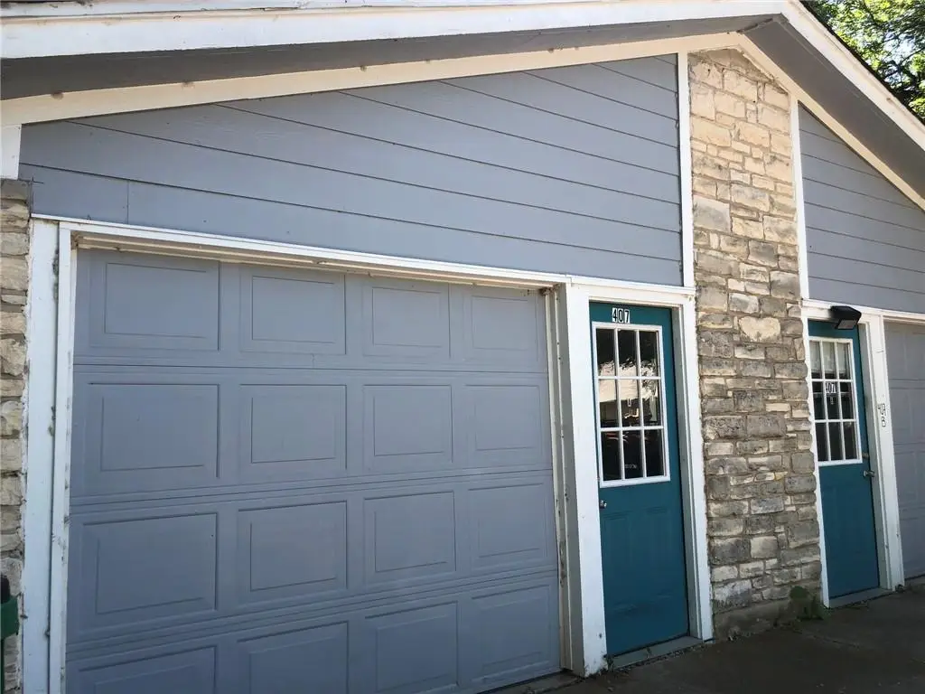 407 Vista West Ct, Bastrop, TX 78602 - #1