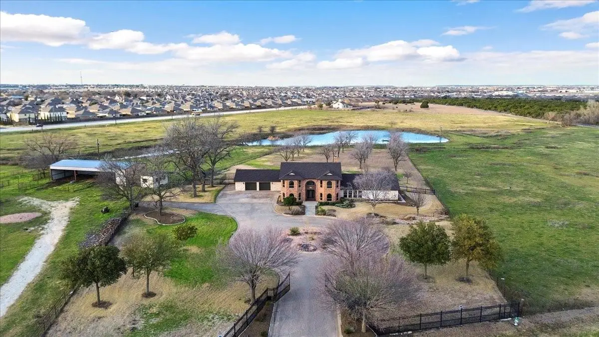 6503 Wells Fargo Rd, Killeen, TX 76542 - #1