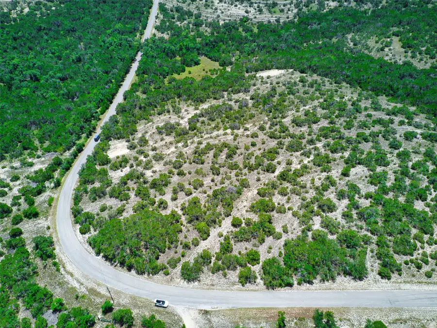 1131 Lakeside Dr, Wimberley, TX 78676 - Image #2