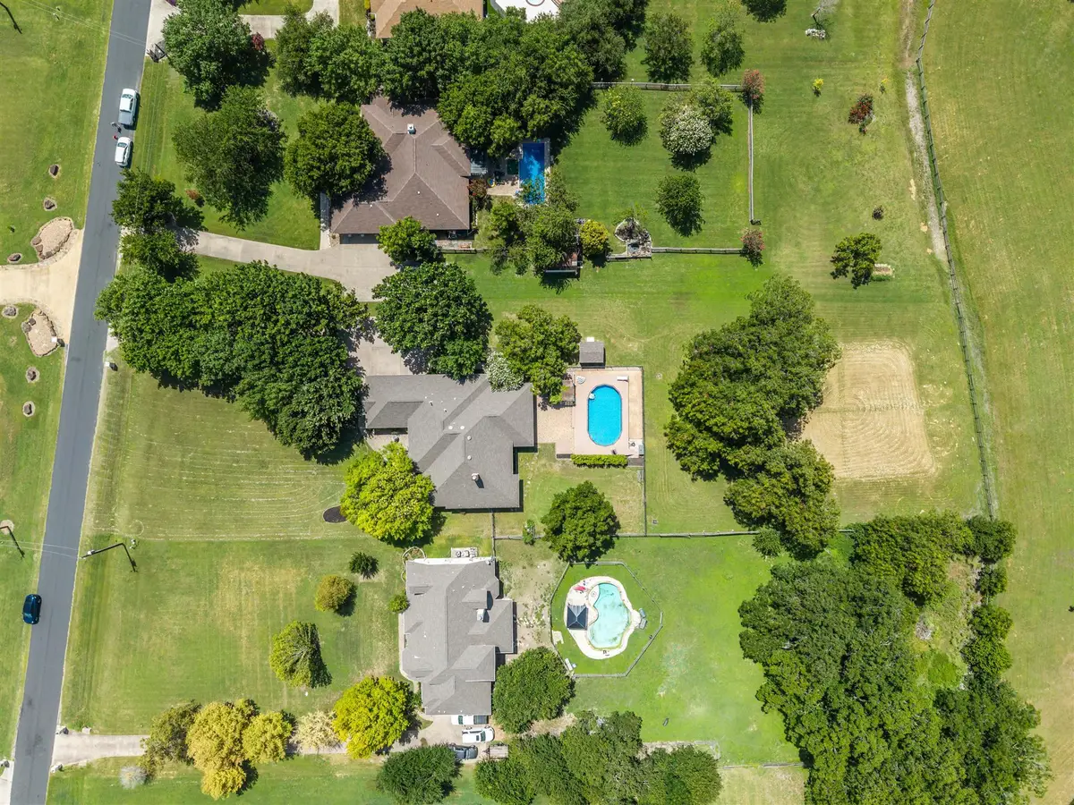 186 Brushy Creek Trl, Hutto, TX 78634 - #1