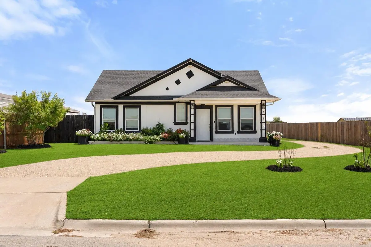 360 Vaquero Ln, Kyle, TX 78640 - #1