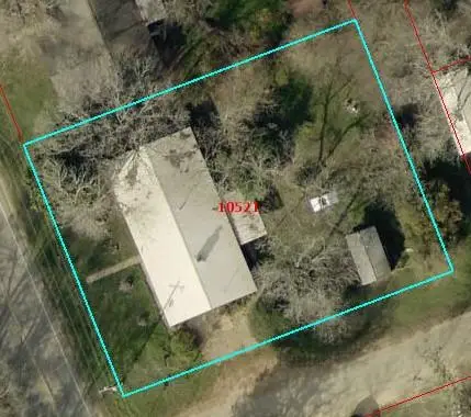 204 N Rockdale St, Lexington, TX 78947 - #3