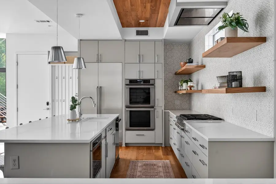 1605 Chelsea Ln, Austin, TX 78704 - #2