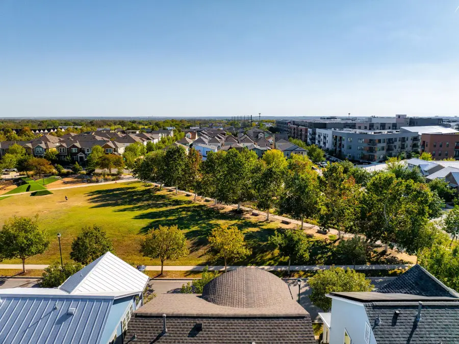 2608 Moreno St, Austin, TX 78723 - Image #2