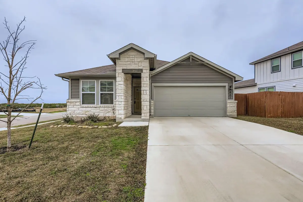 601 S Loriner Way, Liberty Hill, TX 78642 - Image #1