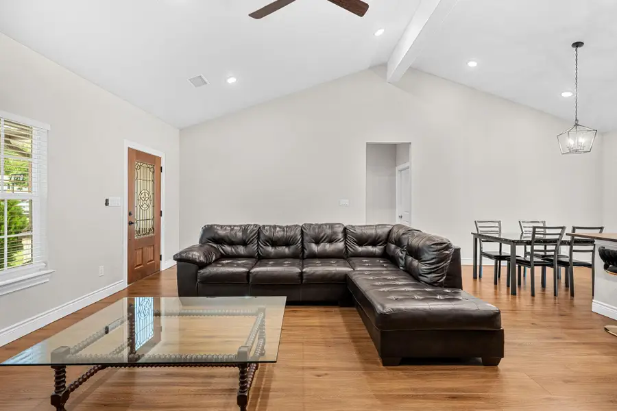104 Bill St, Elgin, TX 78621 - #3