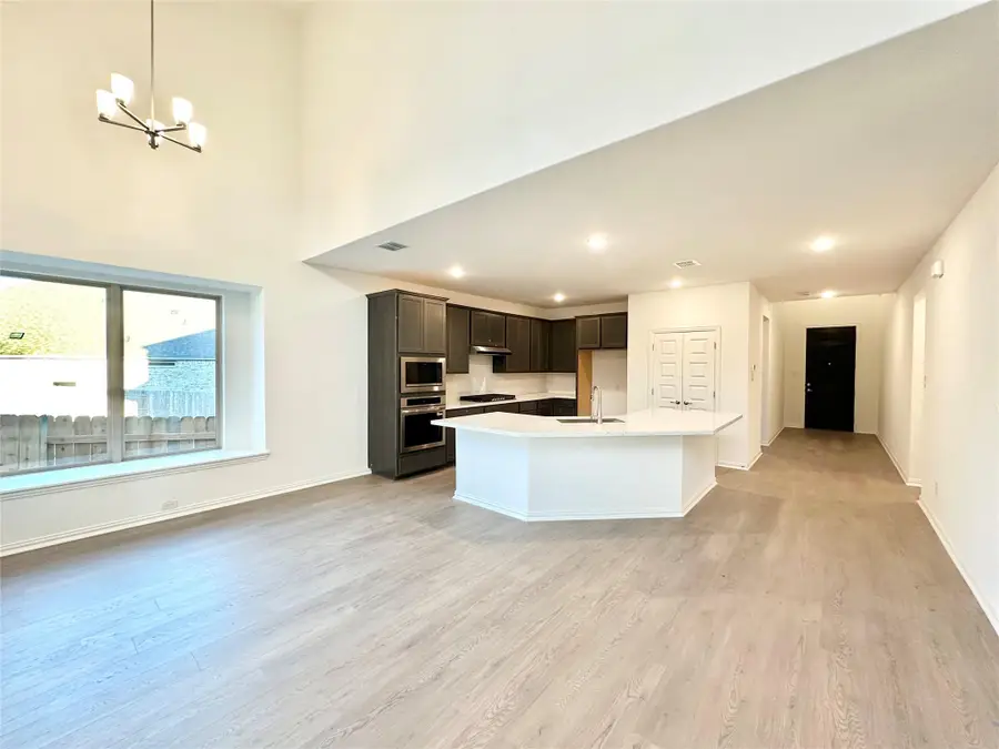 520 Tubman Dr, Kyle, TX 78640 - Image #2