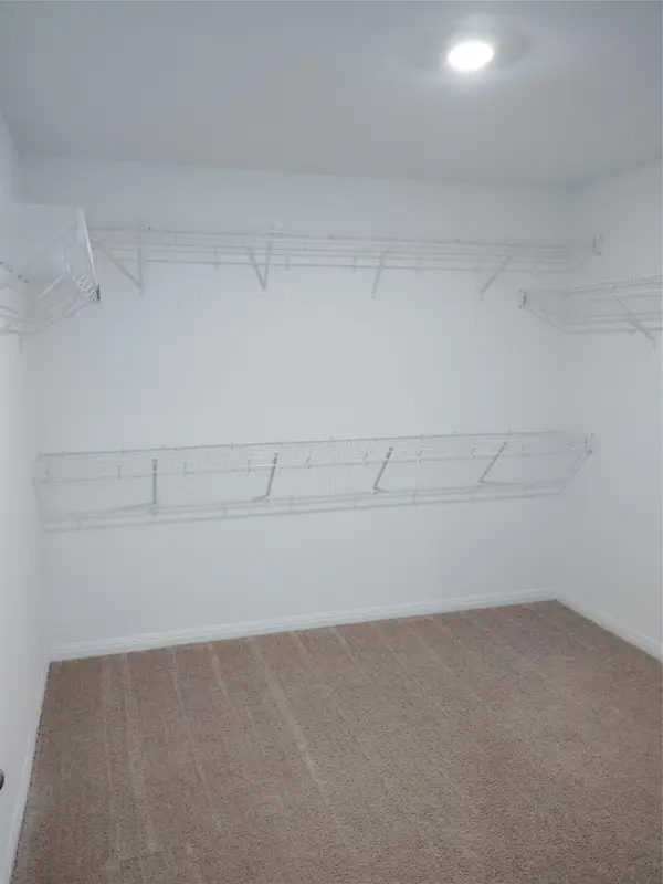 14024 Prairie Schooner Pass, Elgin, TX 78621