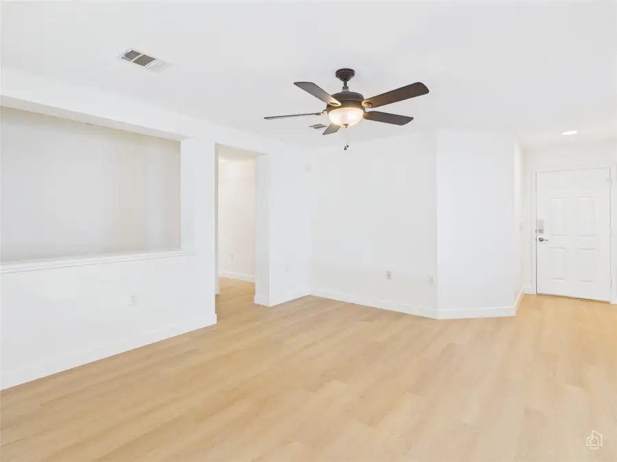 6824 Walkup Ln, Austin, TX 78747 - #3