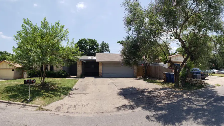 9007 Quail Valley Dr, Austin, TX 78758 - Image #2