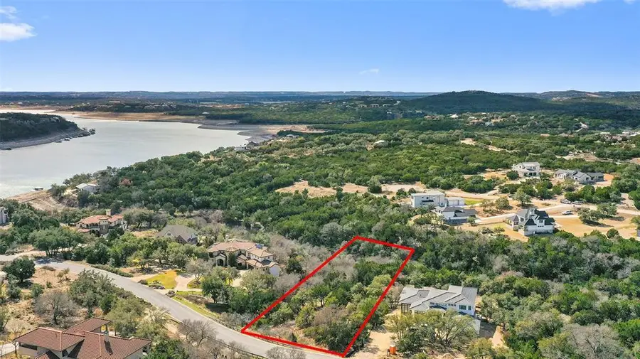 16912 Northlake Hills Dr, Jonestown, TX 78645 - Image #2