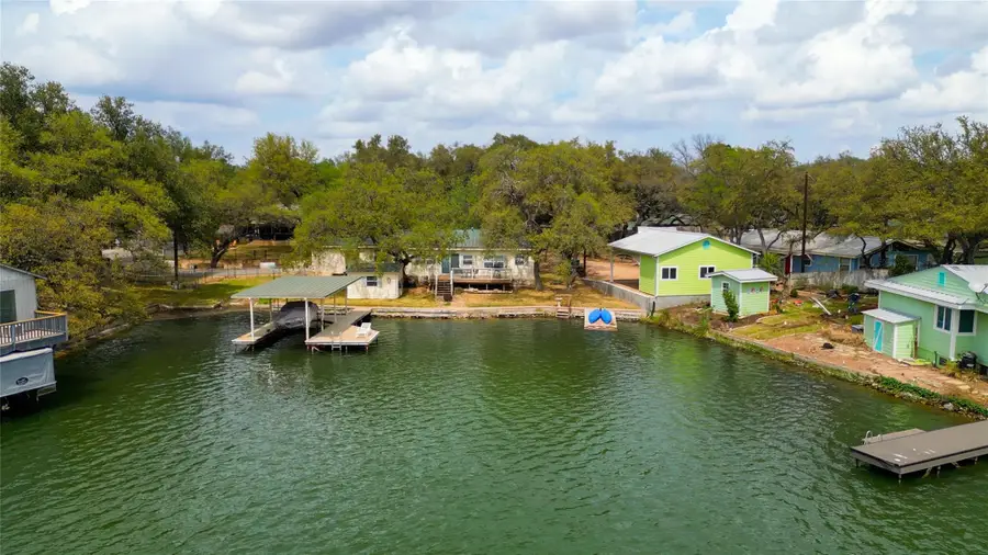 1833 Highland Dr, Marble Falls, TX 78654 - Image #2