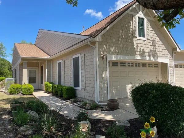 317 Essex Ln, Georgetown, TX 78633