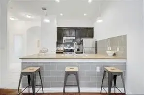 404 Mesa Dr, Del Valle, TX 78617 - #2