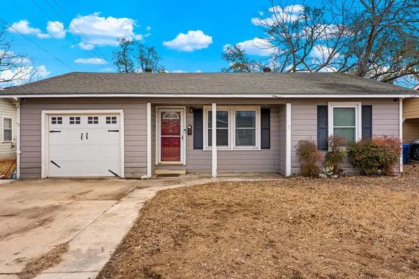 603 N Lewis Ave, Kerrville, TX 78028