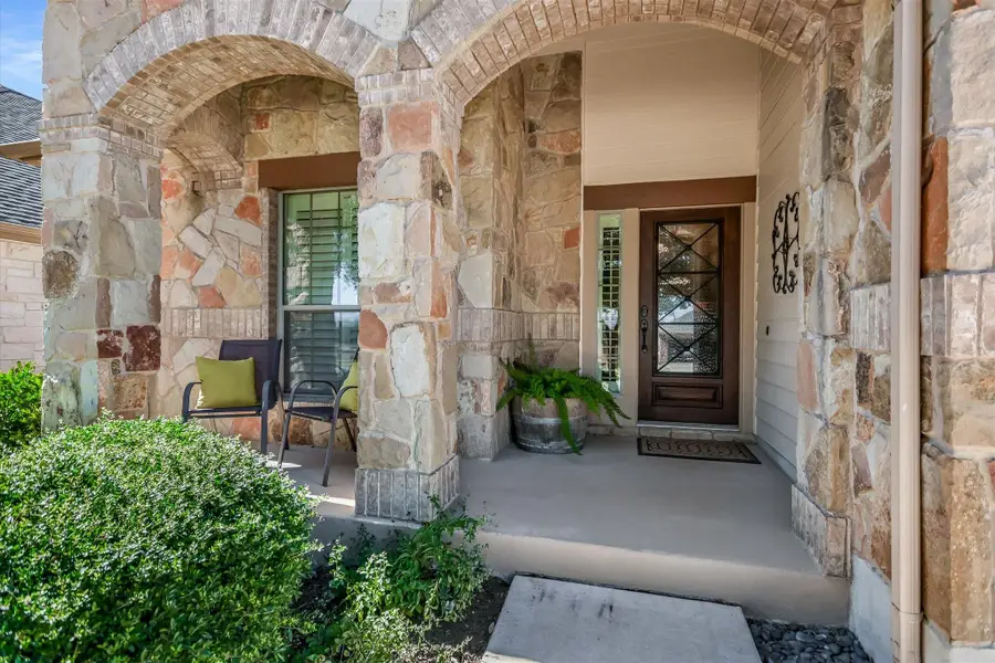 409 Harris Dr, Austin, TX 78737 - Image #3