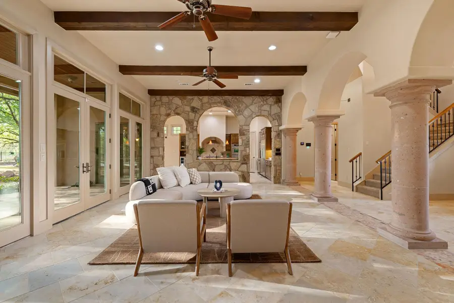 105 Hopewell Cir, Georgetown, TX 78628 - #3