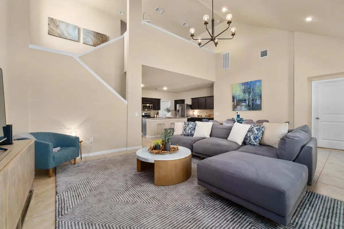 6516 Kauai Ln, Austin, TX 78744 - #1