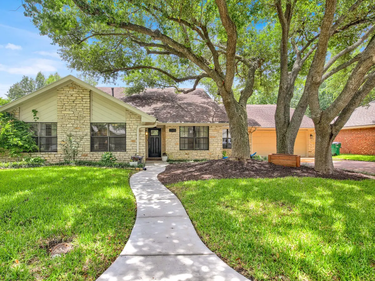 1309 Willow Brook Trl, Taylor, TX 76574 - #1