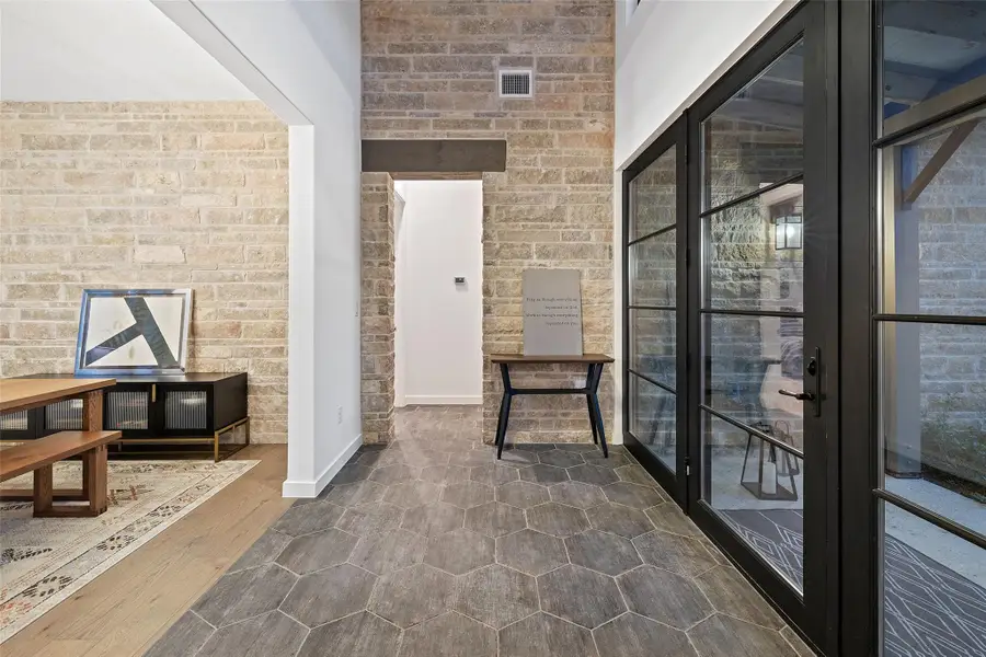 308 Rustling Wake Cv, Lakeway, TX 78738 - Image #2