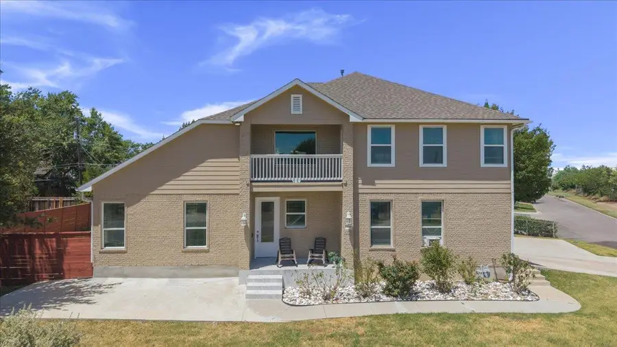 1106 Greenlawn Blvd, Round Rock, TX 78664 - #2