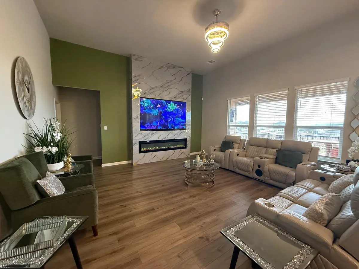 602 Sue Peaks Loop, Dripping Springs, TX 78620 - #1