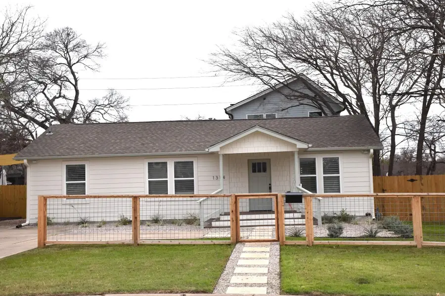 1314 E 13th St, Austin, TX 78702 - Image #2
