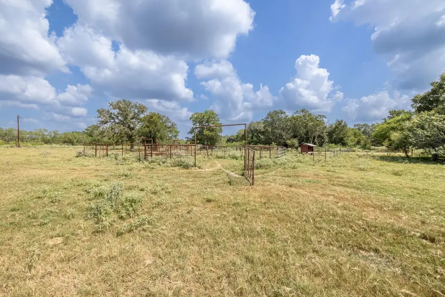 4725 Fm 532 E, Gonzales, TX 78629 - Image #3