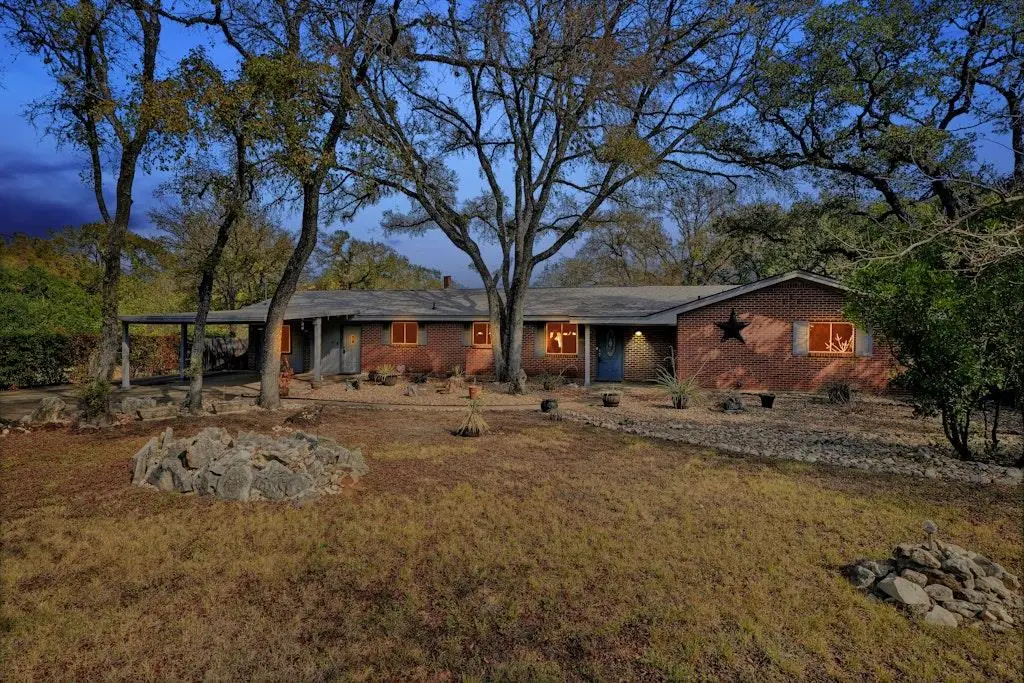 6201 Oakclaire Dr, Austin, TX 78735 - #1