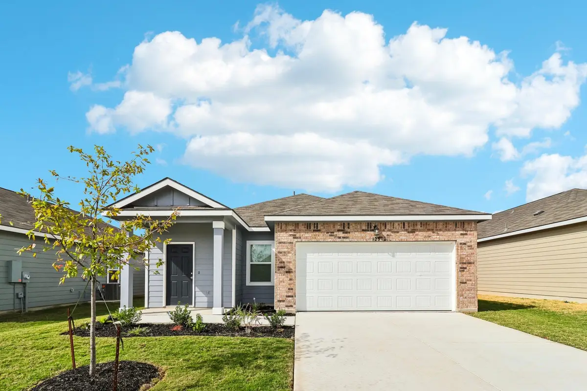 107 Sunview Dr, Hutto, TX 78634 - #1