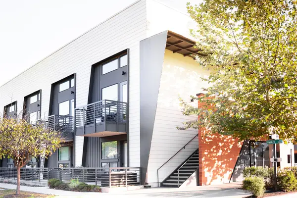 49 Navasota St #202, Austin, TX 78702