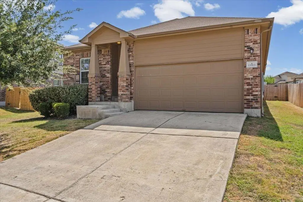 13513 Kearns Dr, Pflugerville, TX 78660 - #1