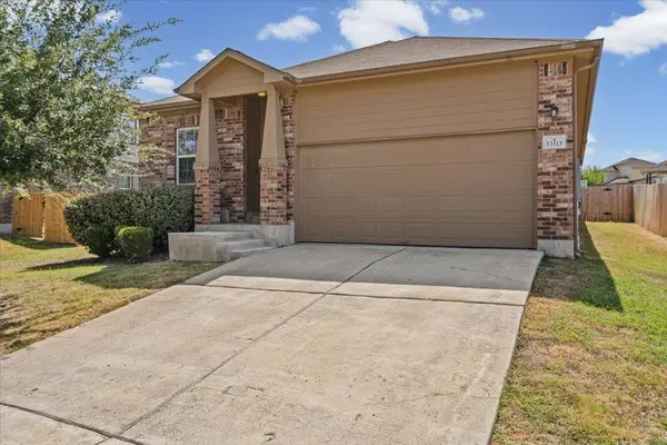 13513 Kearns Dr, Pflugerville, TX 78660