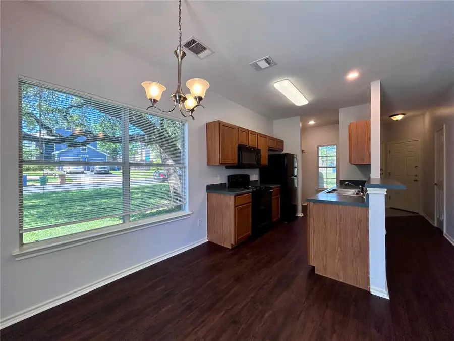 12307 Abney Dr, Austin, TX 78729 - Image #3
