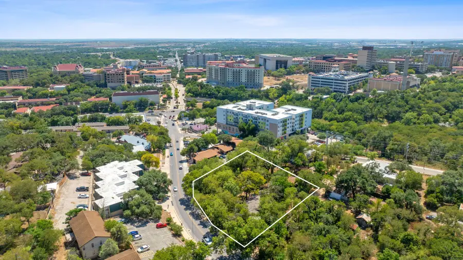 905 N Lbj Dr, San Marcos, TX 78666 - Image #2