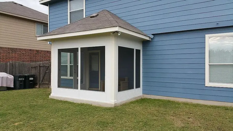 106 Floating Leaf Dr, Hutto, TX 78634 - #3