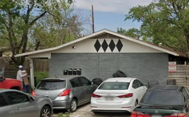 1010 N Meadows Dr, Austin, TX 78758 - Image #2