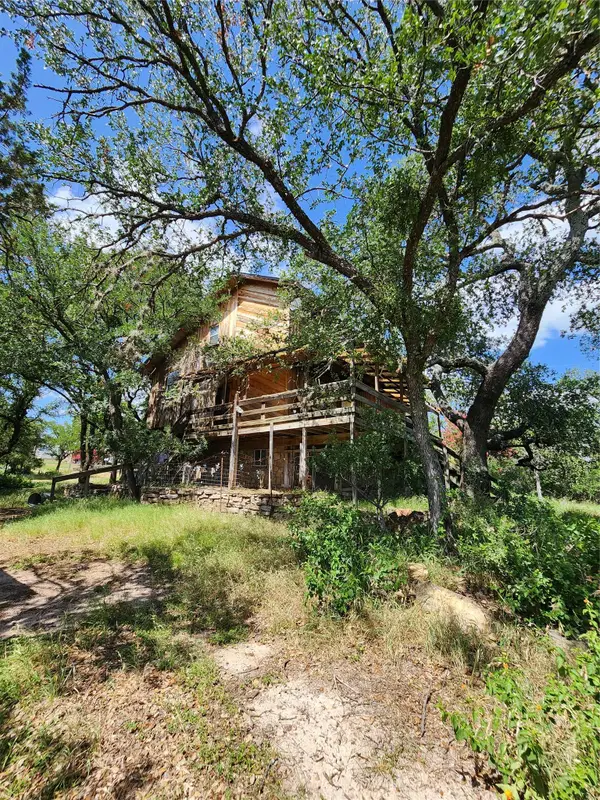 304 Monte Vista Dr, Burnet, TX 78611