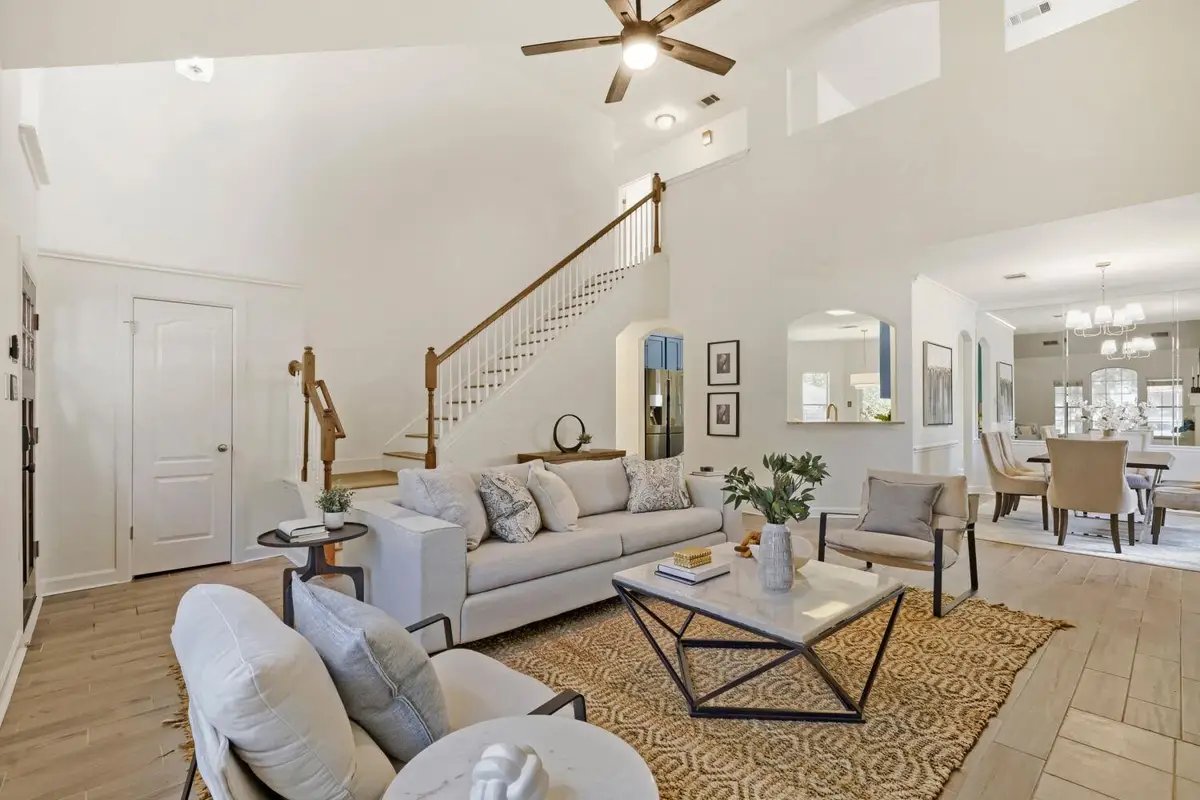 7125 Quimper Ln, Austin, TX 78749 - #1