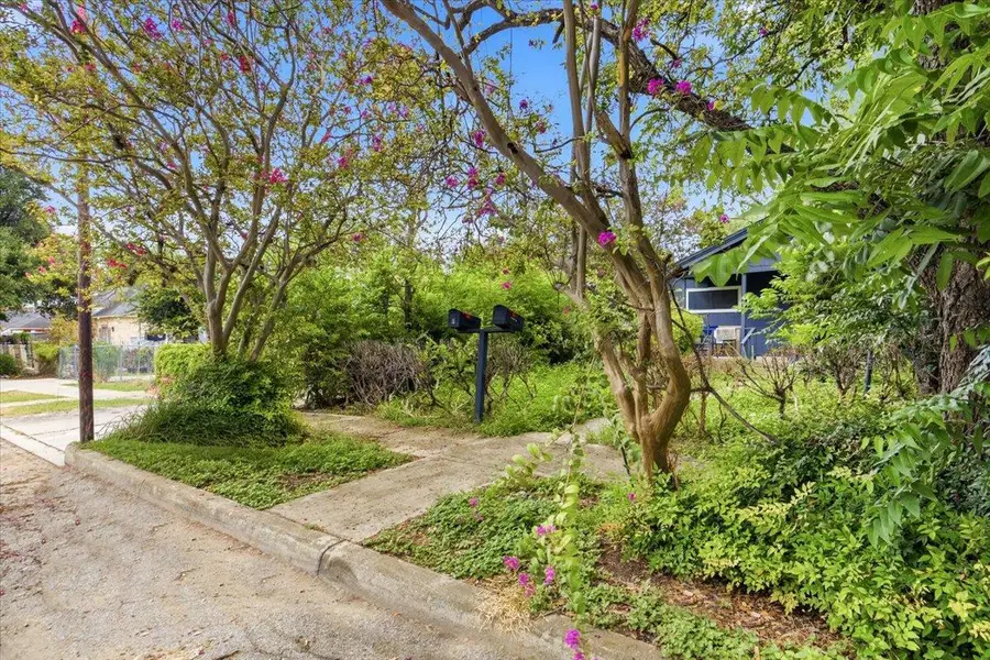 1920 Leal St #A & B, San Antonio, TX 78207 - #3