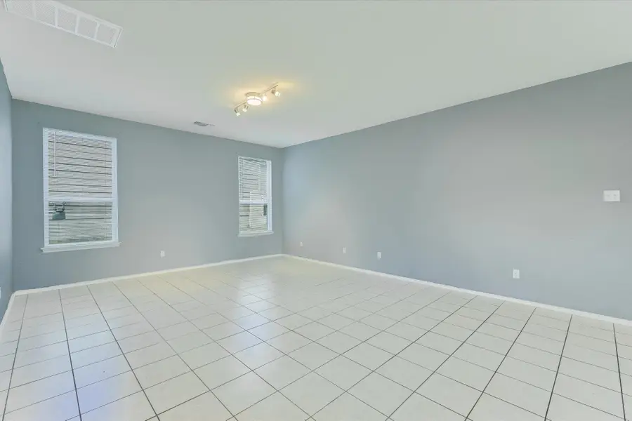 220 Nettletree Dr, Buda, TX 78610 - #3