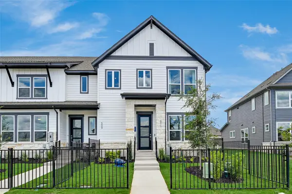 535 Emory Crossing Blvd, Hutto, TX 78634