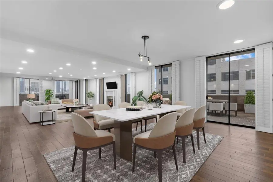 1122 Colorado St #1004, Austin, TX 78701 - #2