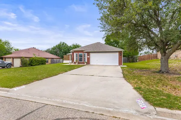 2209 Creek Dr, Harker Heights, TX 76548