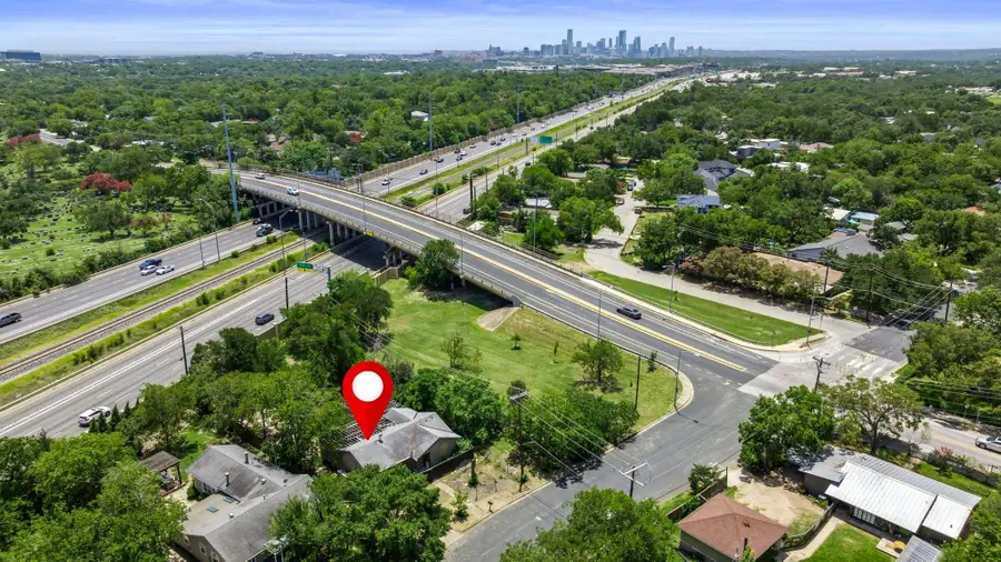 5103 Valley Oak Dr, Austin, TX 78731 - Image #2