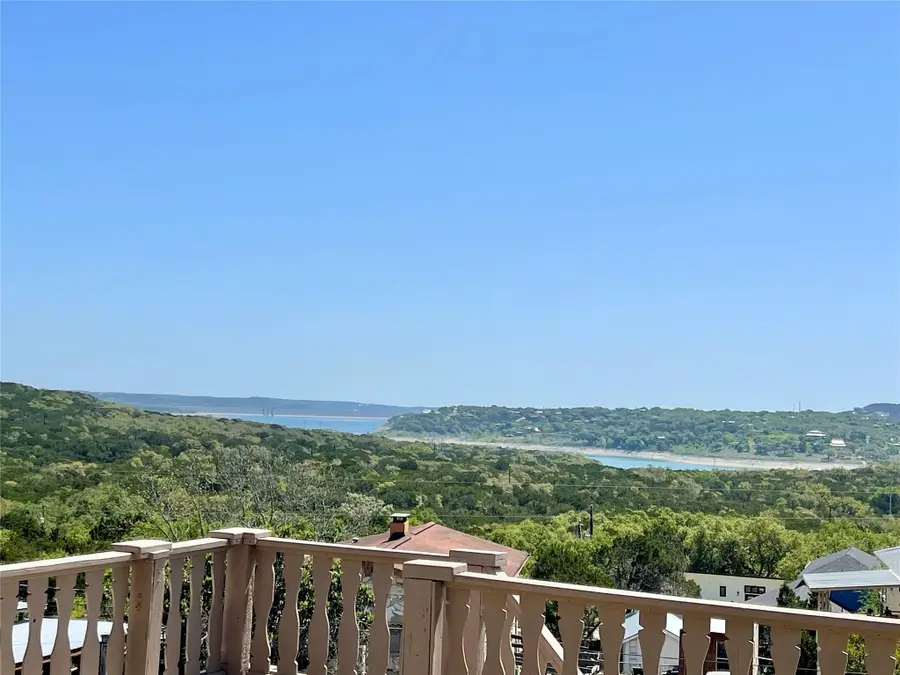 1530 Trailridge Dr, Canyon Lake, TX 78133 - Image #3