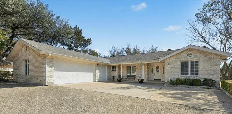 108 Spellbrook Ln, Lakeway, TX 78734 - Image #2
