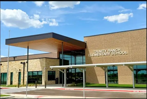 212 Bendecido Loop, Elgin, TX 78621 - Image #3